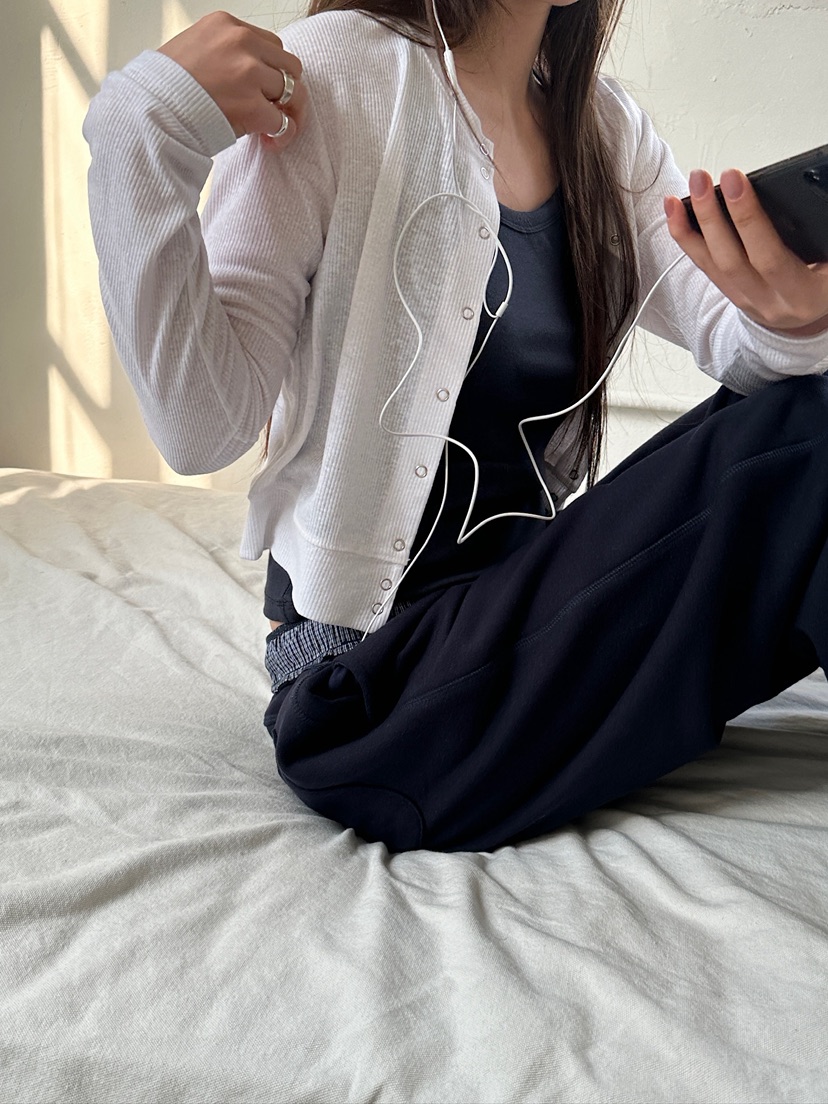 UNBOUND韓國直郵女裝新款推薦時尚26春夏人氣職業長袖T恤UNBOUND長袖T恤