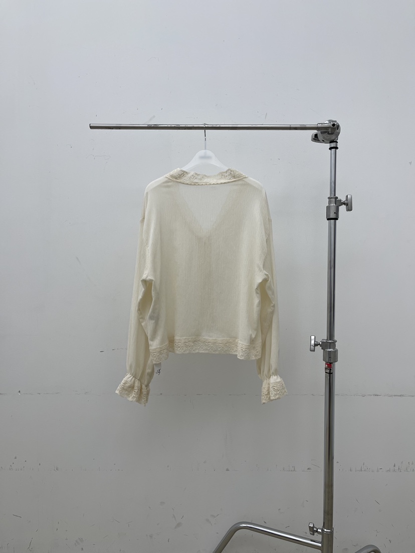 ATMOSPHERE韓國直郵女士新品推薦職業人氣襯衫蕾絲衫羊毛衫ATMOSPHERE/BLING襯衫/蕾絲衫