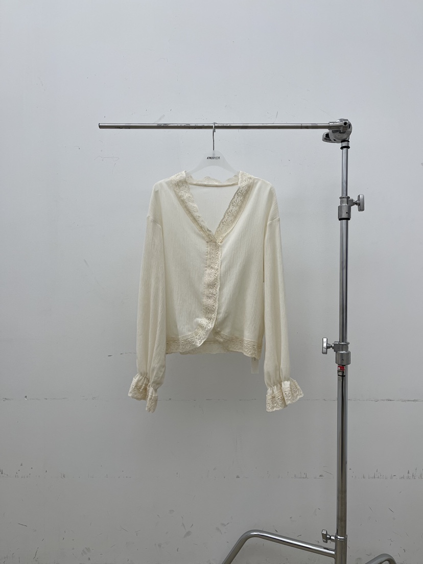 ATMOSPHERE韓國直郵女士新品推薦職業人氣襯衫蕾絲衫羊毛衫ATMOSPHERE/BLING襯衫/蕾絲衫圖色2