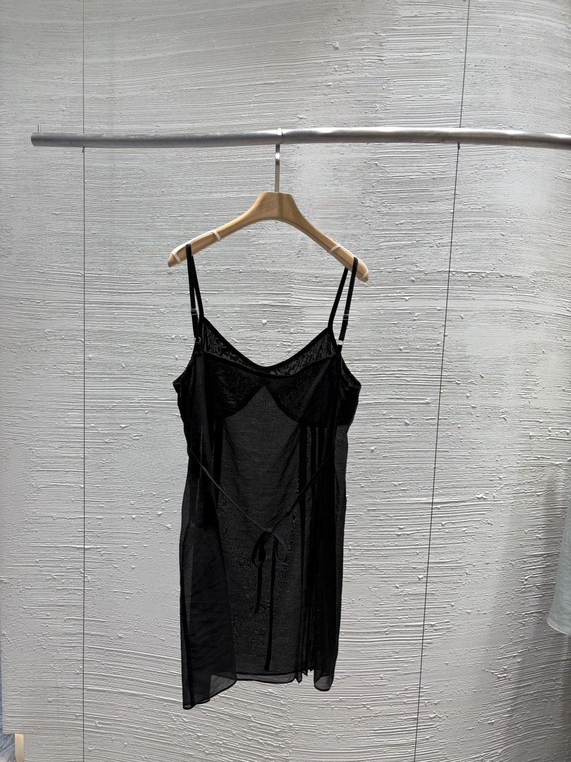 2BOTTLE/AUNNAR韓國直郵女裝新款推薦時尚人氣連衣裙鏤空2BOTTLE/AUNNAR連衣裙圖色3