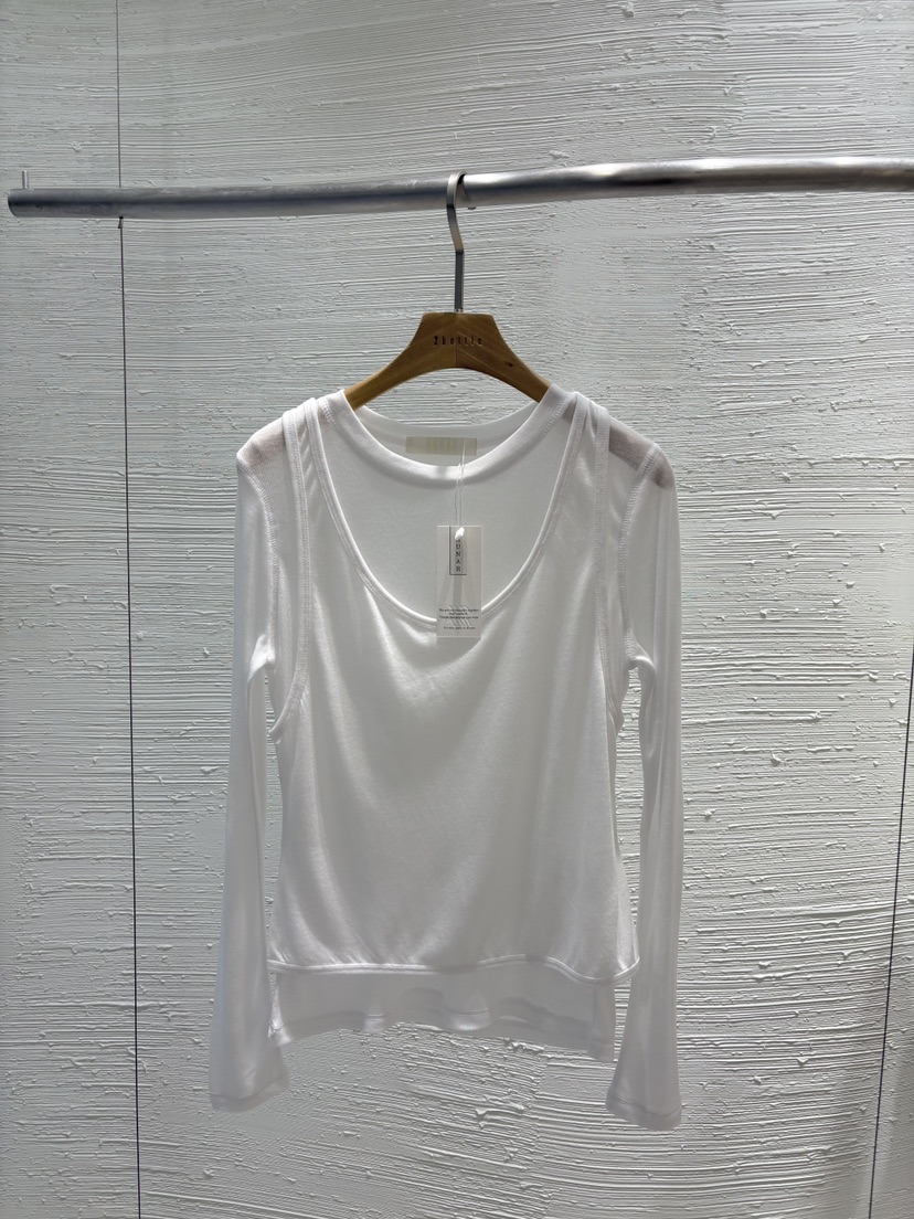 2BOTTLE/AUNNAR韓國代購女士新款職業推薦人氣套裝兩件套2BOTTLE/AUNNAR套裝圖色2