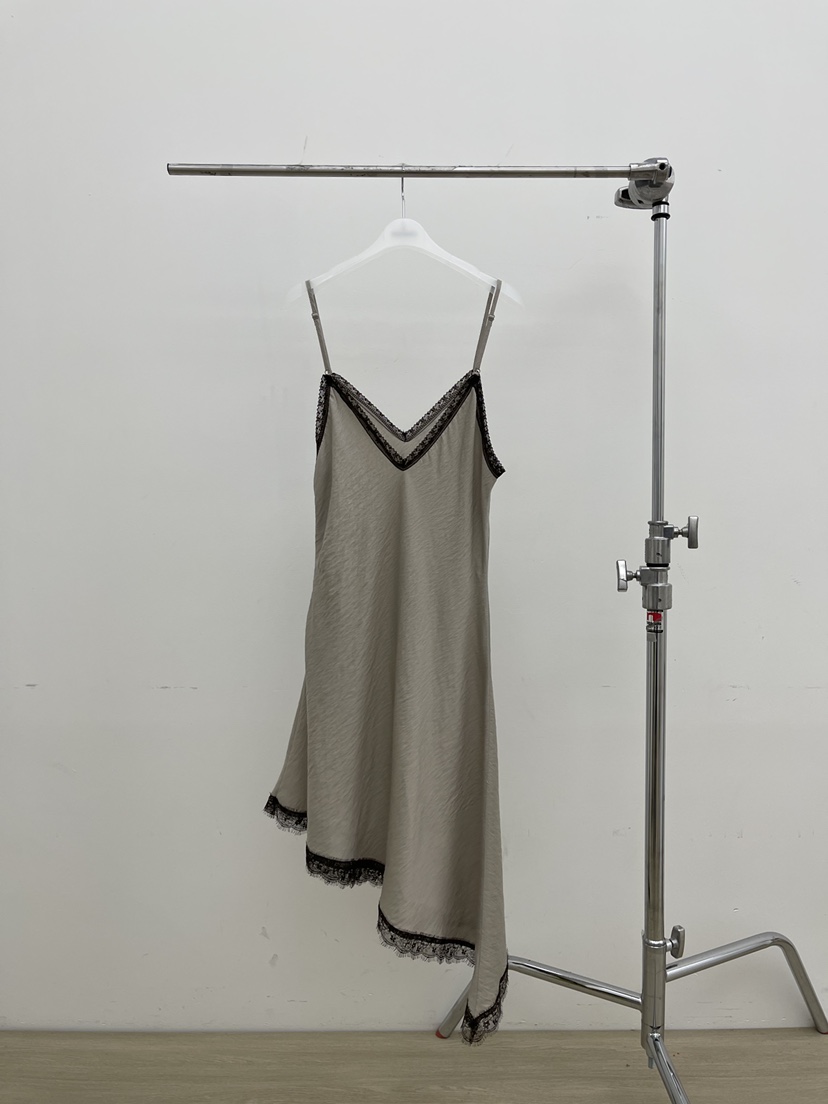 ATMOSPHERE韓國東大門直郵女裝新品職業26春夏推薦連衣裙ATMOSPHERE/BLING連衣裙