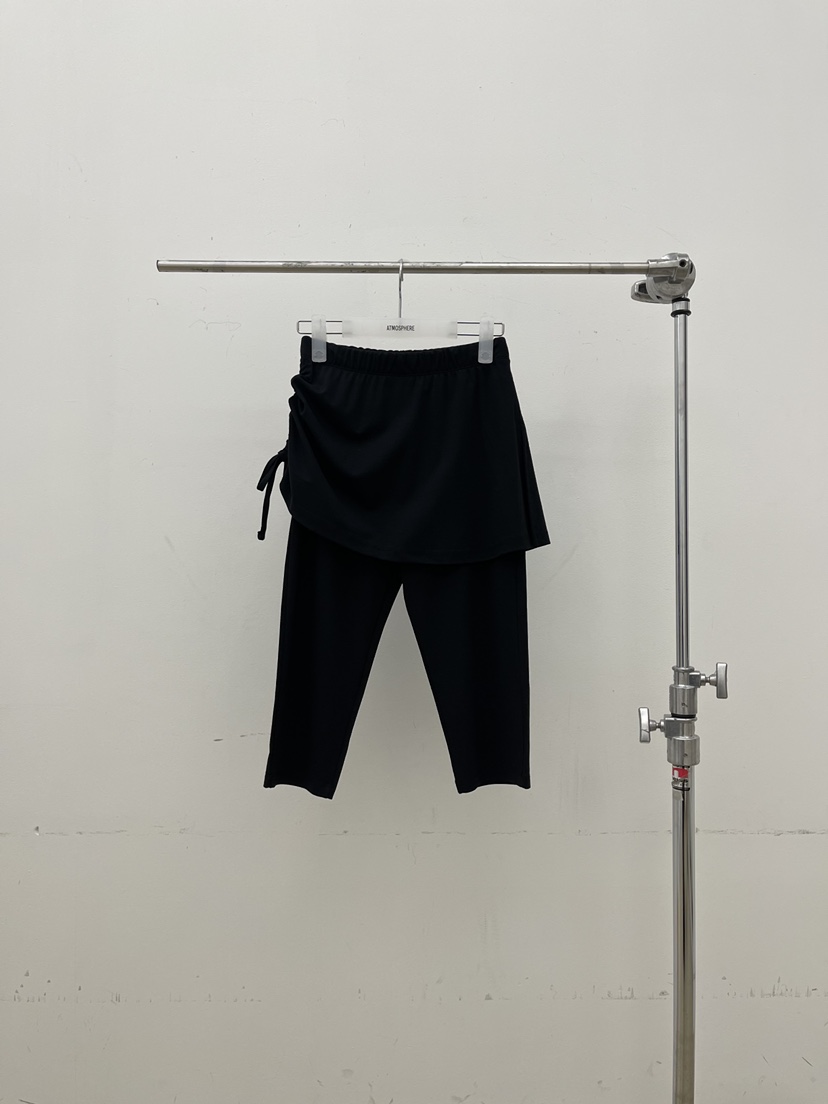 ATMOSPHERE韓國代購女士新款熱賣職業打底褲鯊魚褲緊身褲ATMOSPHERE/BLING打底褲/鯊魚褲圖色2黑