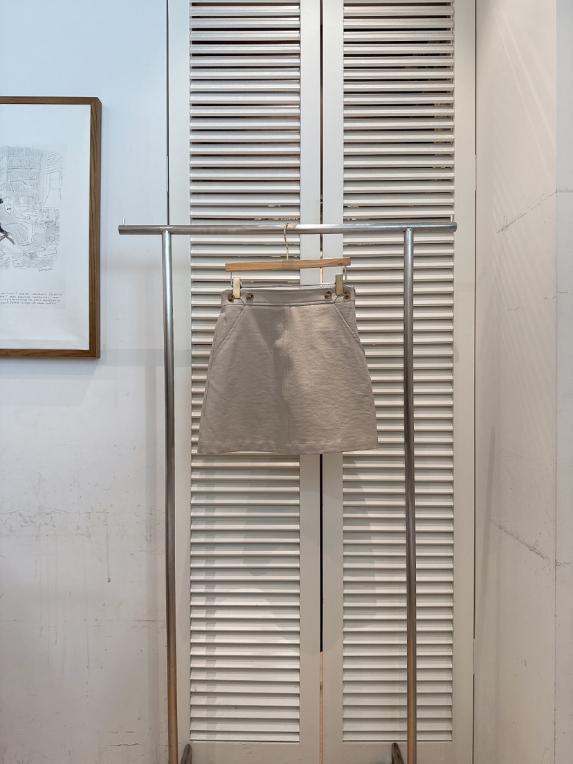 FAVE-L韓國直郵女裝新品時尚休閑推薦26春夏職業熱賣短裙FAVE-L短裙圖色2