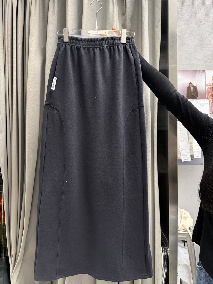 UOOV韓國代購女裝新款時尚人氣職業休閑熱賣26春夏推薦長裙UOOV長裙圖色2