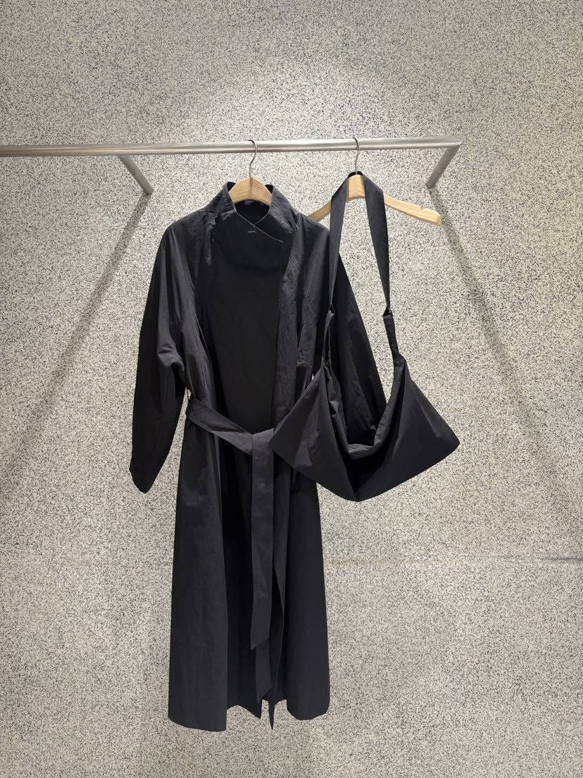 ADDICTED韓國直郵女裝新品推薦職業時尚26春夏長款風衣含包ADDICTED長款風衣圖色2