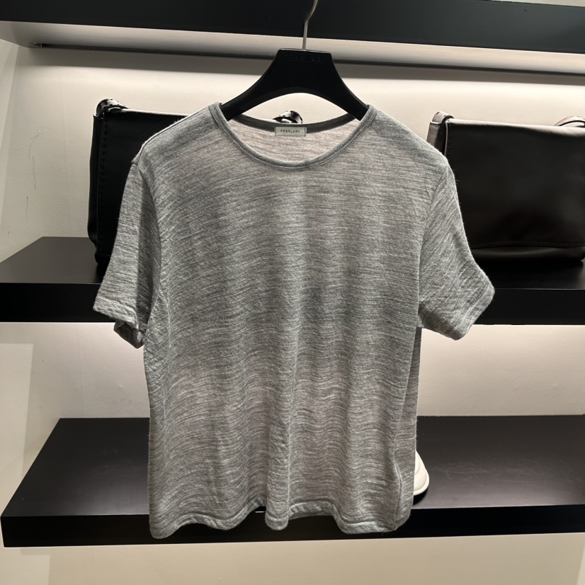 FEBRUARY 11韓國直郵女士新款職業人氣時尚推薦26春夏T恤羊毛FEBRUARY 11T恤圖色4