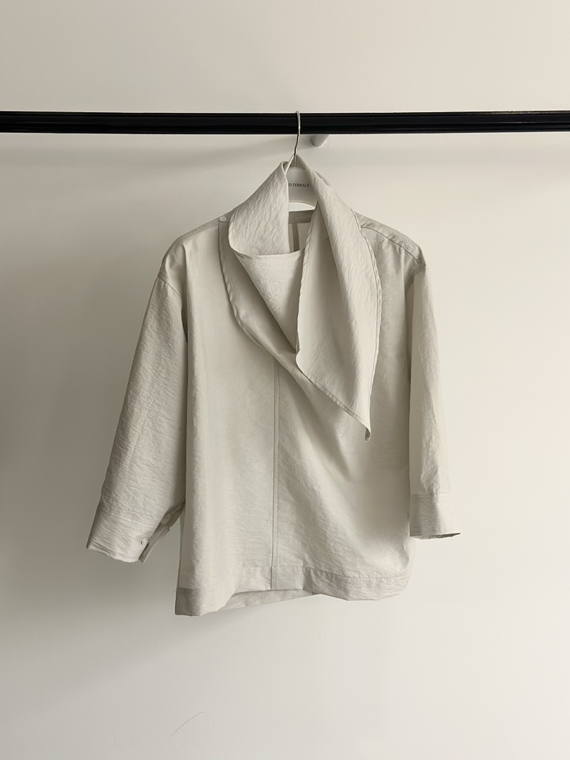 ANDTERRACE韓國直郵實拍女裝新款熱賣職業休閑襯衫蕾絲衫ANDTERRACE襯衫/蕾絲衫