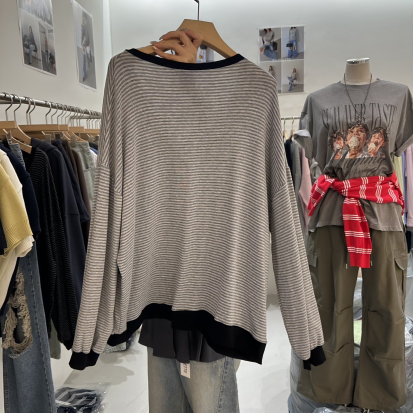 BAGUETTE-P韓國直郵實拍女裝新款時尚人氣26春夏長袖T恤BAGUETTE-P長袖T恤