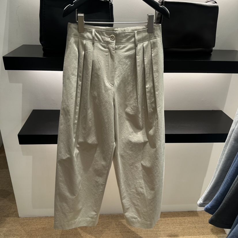 FEBRUARY 11韓國直郵實拍女裝新款職業熱賣26春夏休閑褲FEBRUARY 11休閑褲圖色2