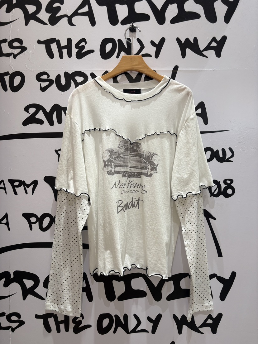 2ND K韓國直郵實拍女士新品熱賣時尚推薦人氣長袖T恤假兩件2ND K長袖T恤圖色1