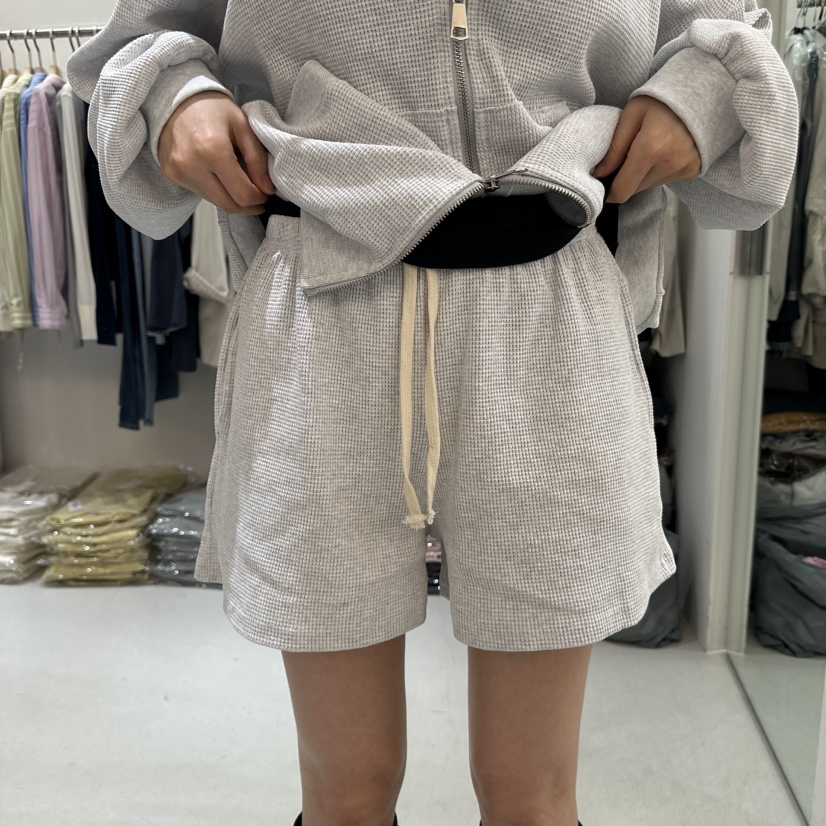 BAGUETTE-P韓國東大門直郵女士新款熱賣時尚26春夏職業短褲BAGUETTE-P短褲圖色3