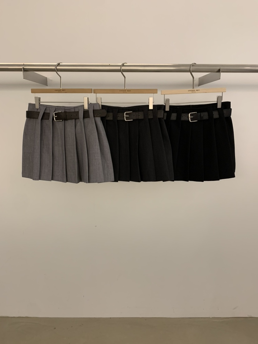 UNDER KEY韓國東大門代購女裝新品26春夏熱賣短裙含腰帶UNDER KEY短裙