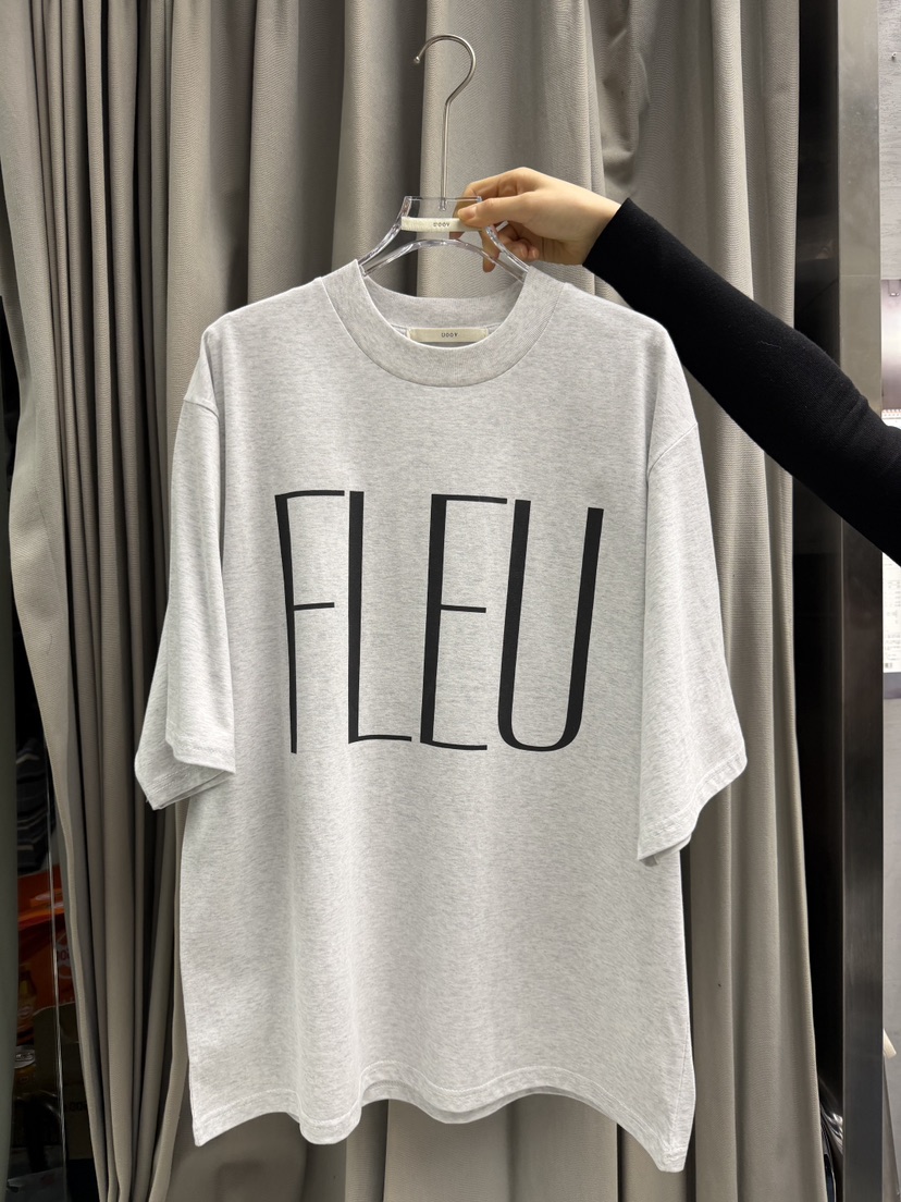 UOOV韓國直郵女裝新品時尚熱賣人氣職業休閑26春夏推薦T恤UOOVT恤圖色4