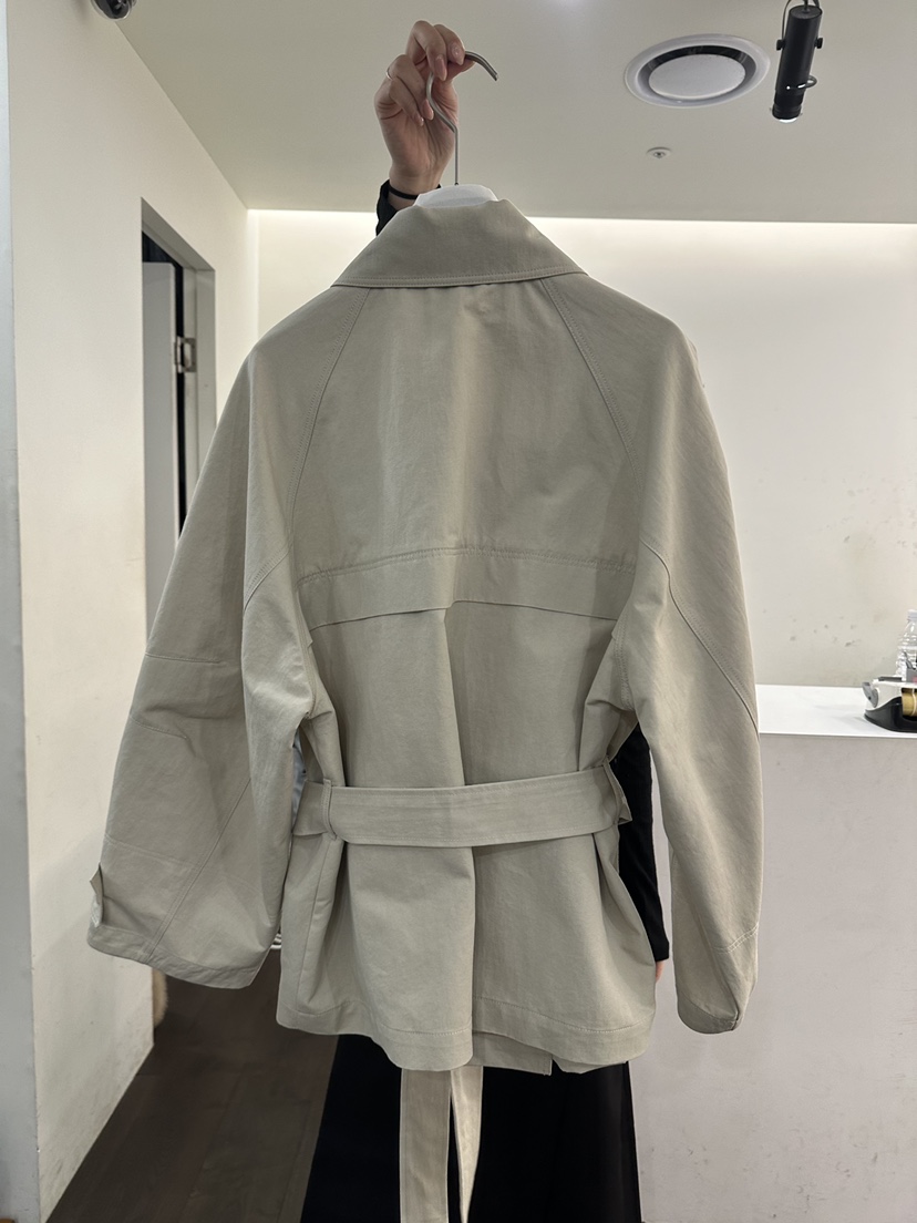 YOUR-P韓國直郵實拍女士新品人氣推薦熱賣時尚夾克含腰帶YOUR-P夾克