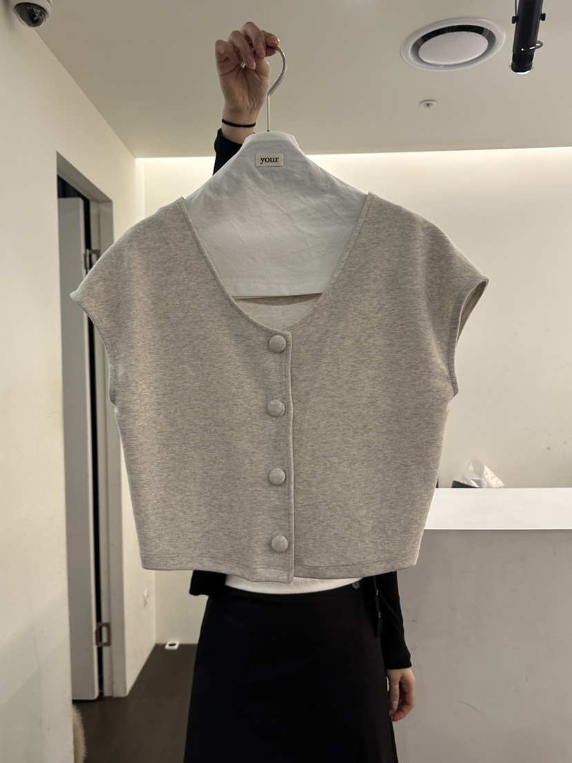 YOUR-P韓國代購女裝新品時尚熱賣職業推薦26春夏人氣馬甲YOUR-P馬甲圖色2燕麥色