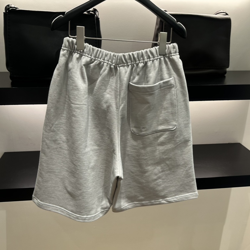 FEBRUARY 11韓國東大門直郵女裝新款人氣職業26春夏短褲FEBRUARY 11短褲