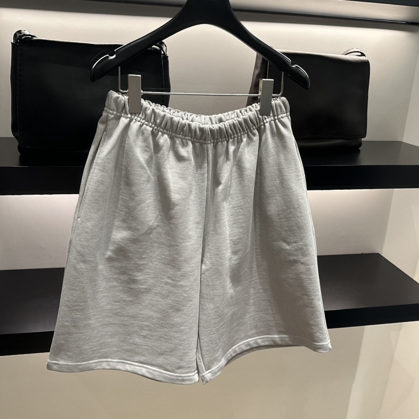 FEBRUARY 11韓國東大門直郵女裝新款人氣職業26春夏短褲FEBRUARY 11短褲圖色1