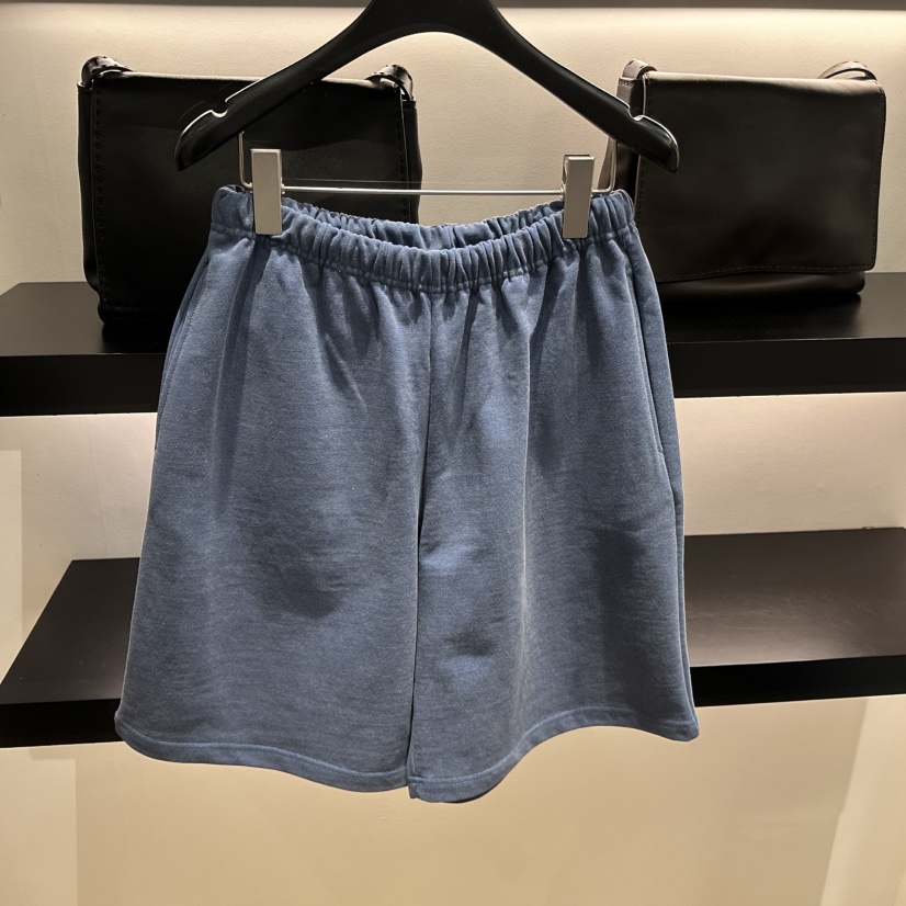 FEBRUARY 11韓國東大門直郵女裝新款人氣職業26春夏短褲FEBRUARY 11短褲圖色2