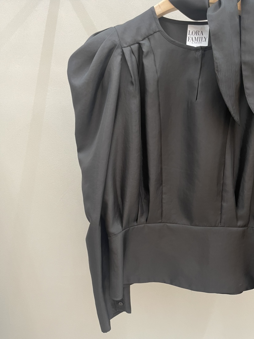 PLUS HONG-P韓國代購女裝新品熱賣職業休閑襯衫蕾絲衫拉鏈LORA FAMILY/PLUS HONG襯衫/蕾絲衫