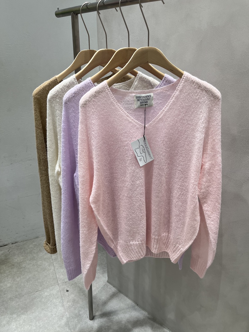 EVERCOMMERCE METICULOUSLY DESIGNED韓國東大門直郵女士新品推薦針織衫羊駝EVERCOMMERCE METICULOUSLY DESIGNED針織衫