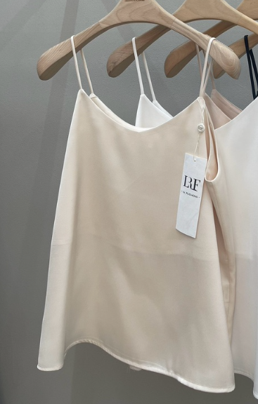 PLUS HONG-P韓國直郵實拍女裝新品休閑職業人氣吊帶背心LORA FAMILY/PLUS HONG吊帶/背心圖色1