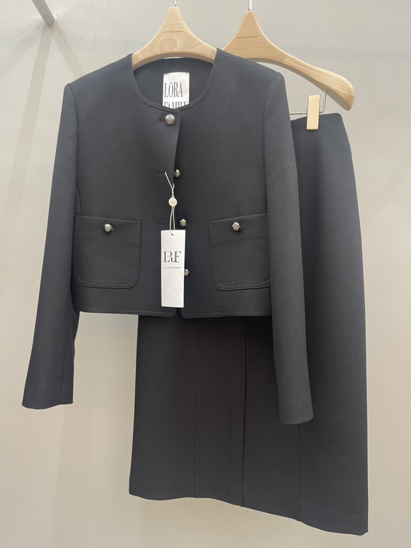 PLUS HONG-P韓國代購女士新款26春夏職業推薦半身裙中短裙LORA FAMILY/PLUS HONG半身裙/中短裙