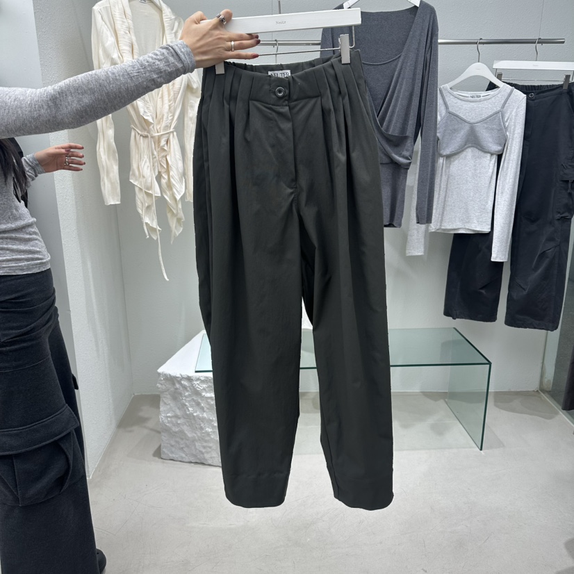 NEUTER韓國直郵女士新品26春夏熱賣時尚真品職業推薦休閑褲NEUTER休閑褲圖色2