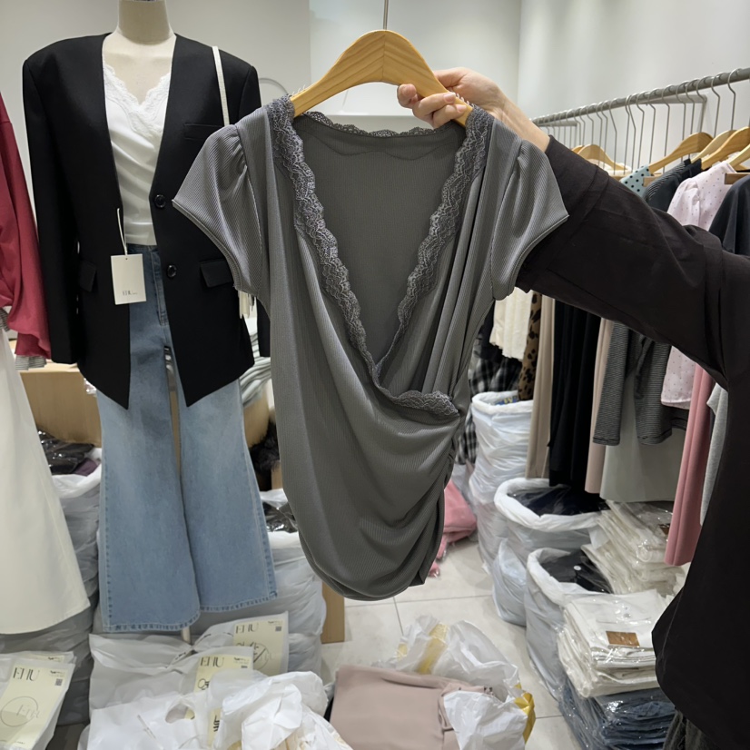 EN.U韓國直郵女士新品推薦職業時尚人氣熱賣休閑T恤蕾絲EN.UT恤圖色1