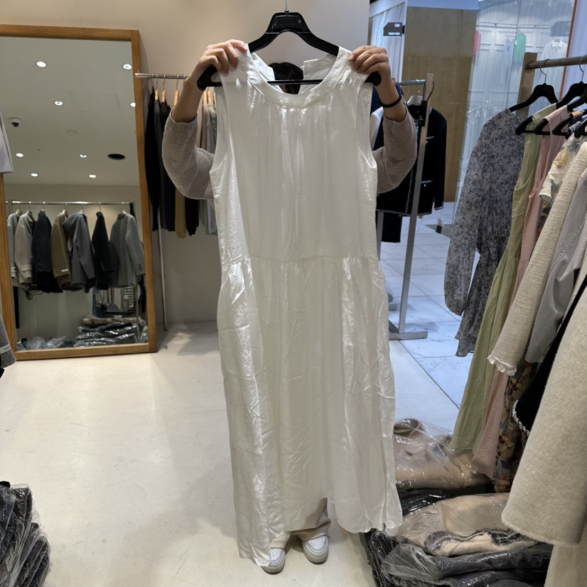 HER/PLAYLIST韓國直郵女裝新品推薦26春夏職業連衣裙圓領HER/PLAYLIST連衣裙圖色1