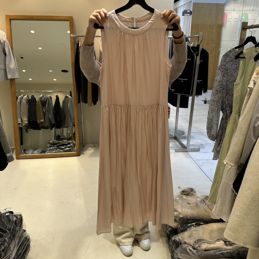 HER/PLAYLIST韓國直郵女裝新品推薦26春夏職業連衣裙圓領HER/PLAYLIST連衣裙圖色2