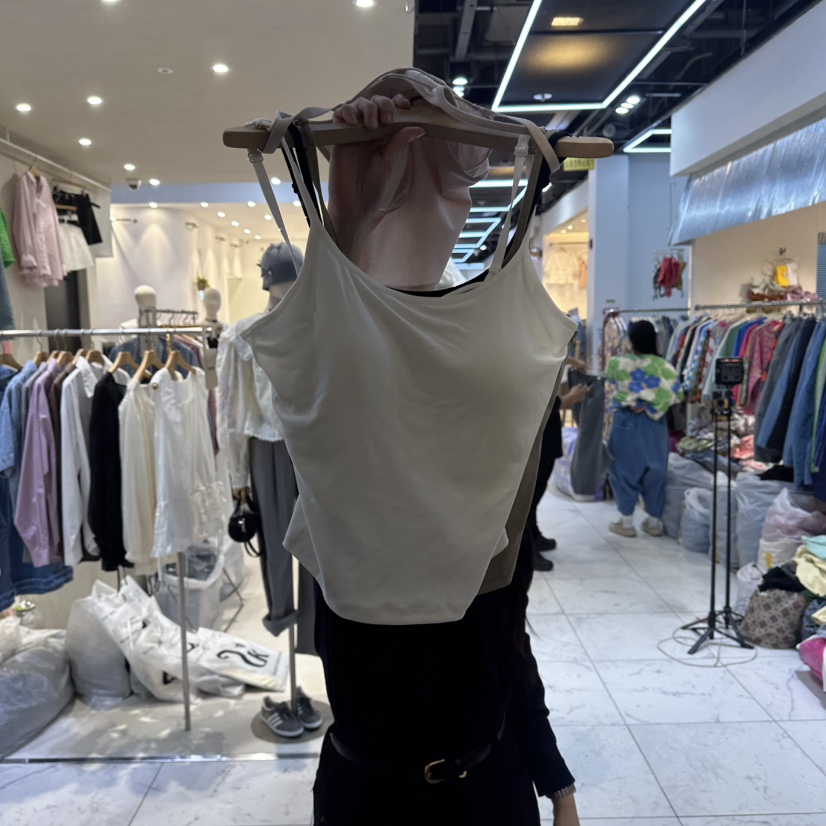 HIPTIQUE東大門實拍女裝新品熱賣休閑推薦職業26春夏吊帶背心HIPTIQUE吊帶/背心圖色1