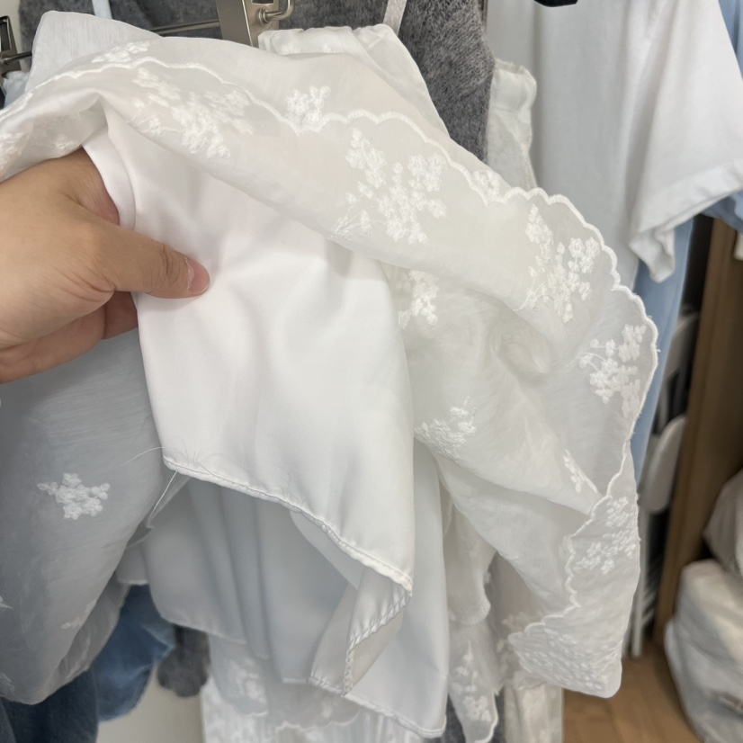 OBJET/LOVEUSU韓國代購女裝新款熱賣推薦26春夏短裙蕾絲OBJET/LOVEUSU短裙