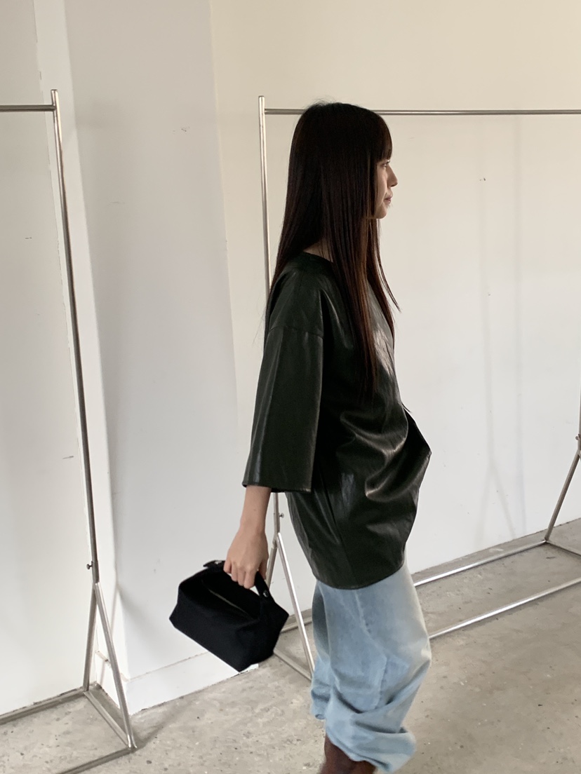 LOGARDEN東大門代購女裝新款職業熱賣推薦26春夏時尚長袖T恤LO GARDEN長袖T恤