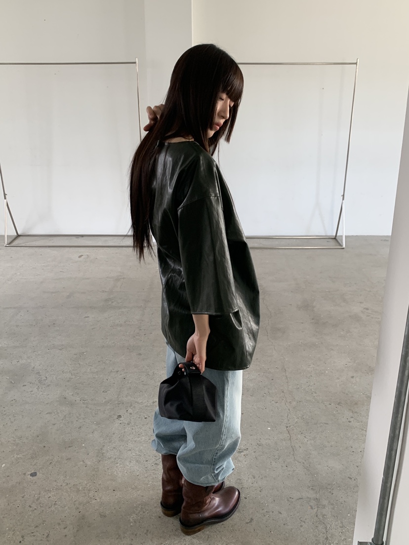 LOGARDEN東大門代購女裝新款職業熱賣推薦26春夏時尚長袖T恤LO GARDEN長袖T恤