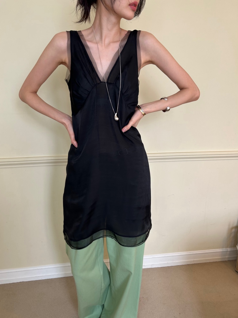 ME MO東大門直郵女裝新品真品職業休閑時尚推薦連衣裙透視ME MO連衣裙