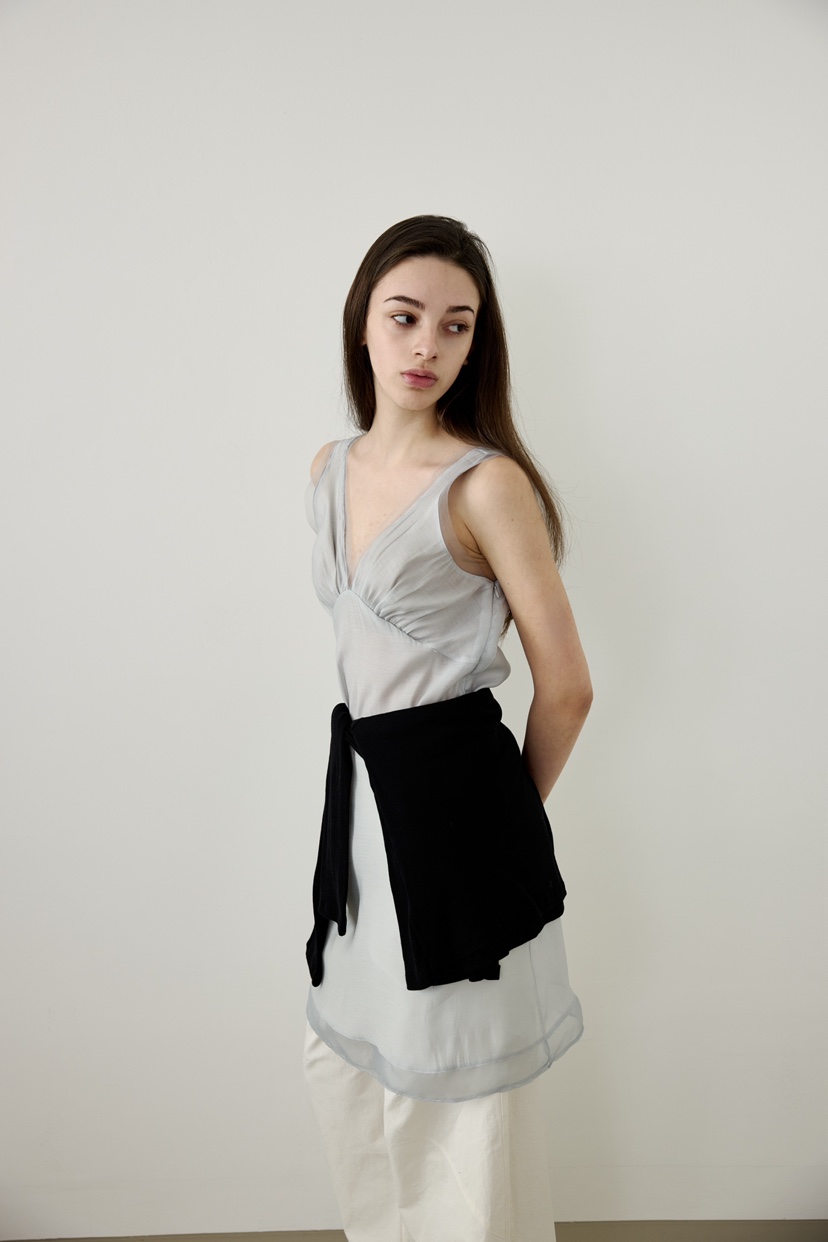 ME MO東大門直郵女裝新品真品職業休閑時尚推薦連衣裙透視ME MO連衣裙