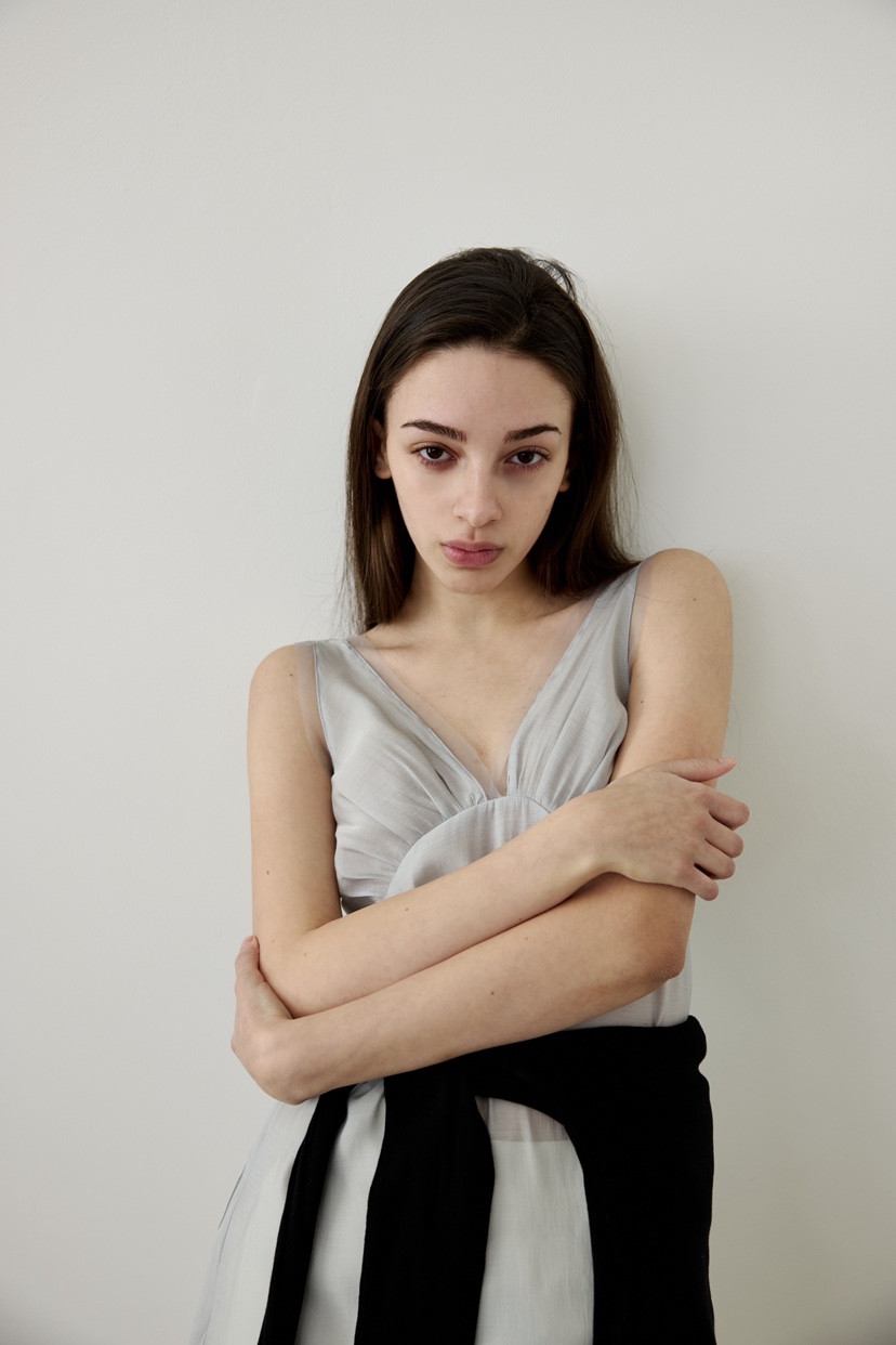 ME MO東大門直郵女裝新品真品職業休閑時尚推薦連衣裙透視ME MO連衣裙