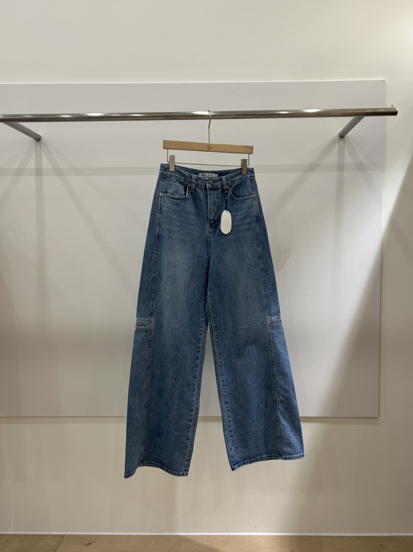 ME MO東大門直郵女士新品熱賣真品時尚推薦人氣26春夏牛仔褲ME MO牛仔褲