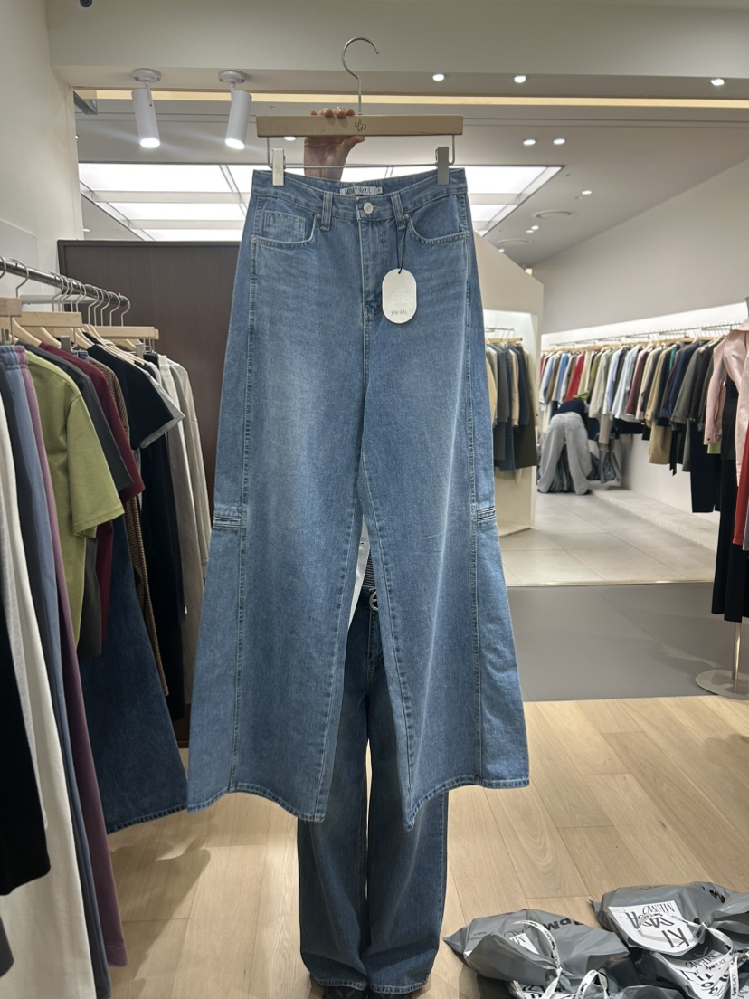 ME MO東大門直郵女士新品熱賣真品時尚推薦人氣26春夏牛仔褲ME MO牛仔褲