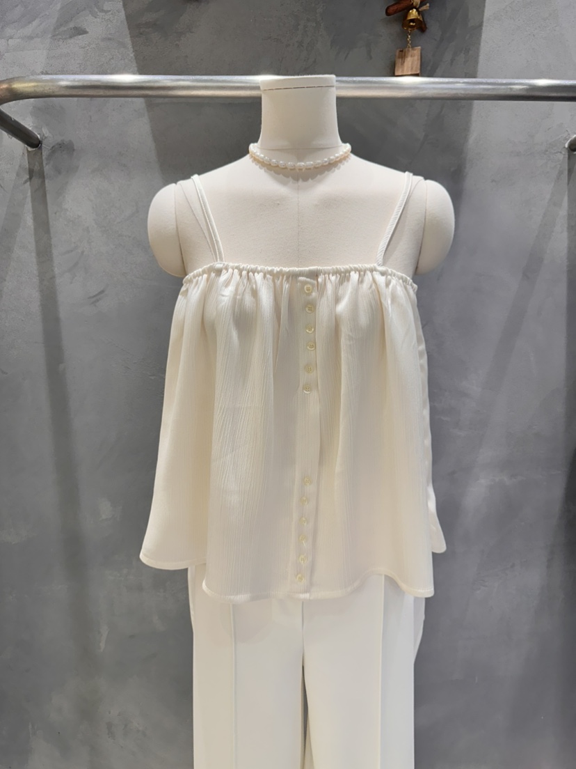 KIFF東大門代購女裝新款人氣時尚職業真品吊帶背心不含飾品KIFF吊帶/背心圖色2