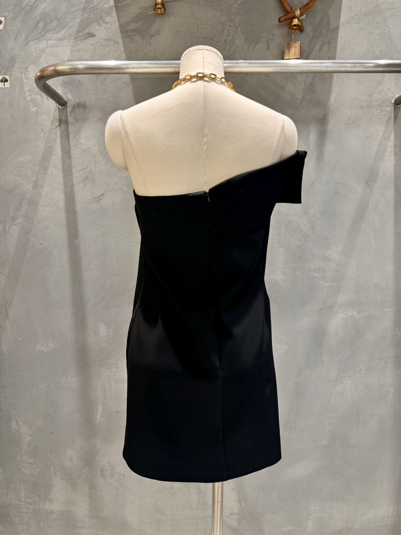 KIFF東大門代購女裝新款時尚真品熱賣人氣連衣裙不含飾品KIFF連衣裙