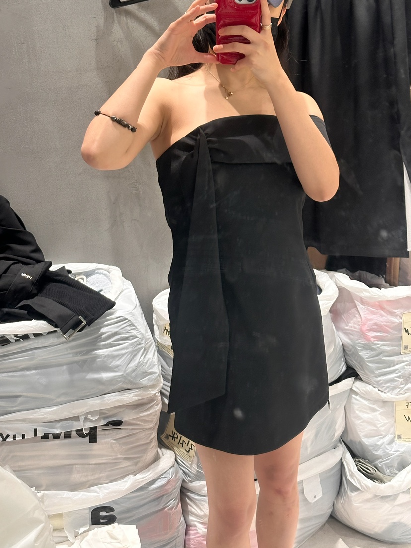 KIFF東大門代購女裝新款時尚真品熱賣人氣連衣裙不含飾品KIFF連衣裙