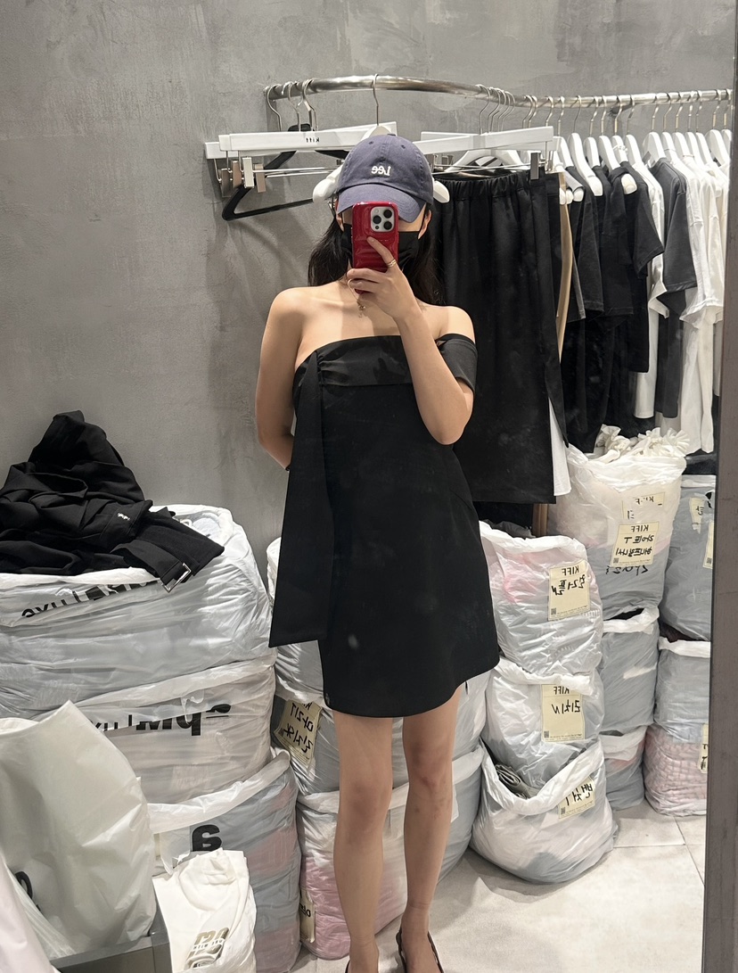 KIFF東大門代購女裝新款時尚真品熱賣人氣連衣裙不含飾品KIFF連衣裙