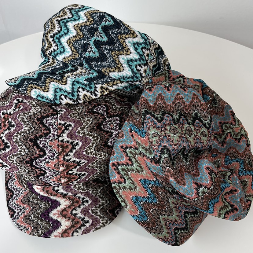 LOVELY HAT東大門實拍女裝新品時尚職業熱賣真品人氣帽子LOVELY HAT帽子