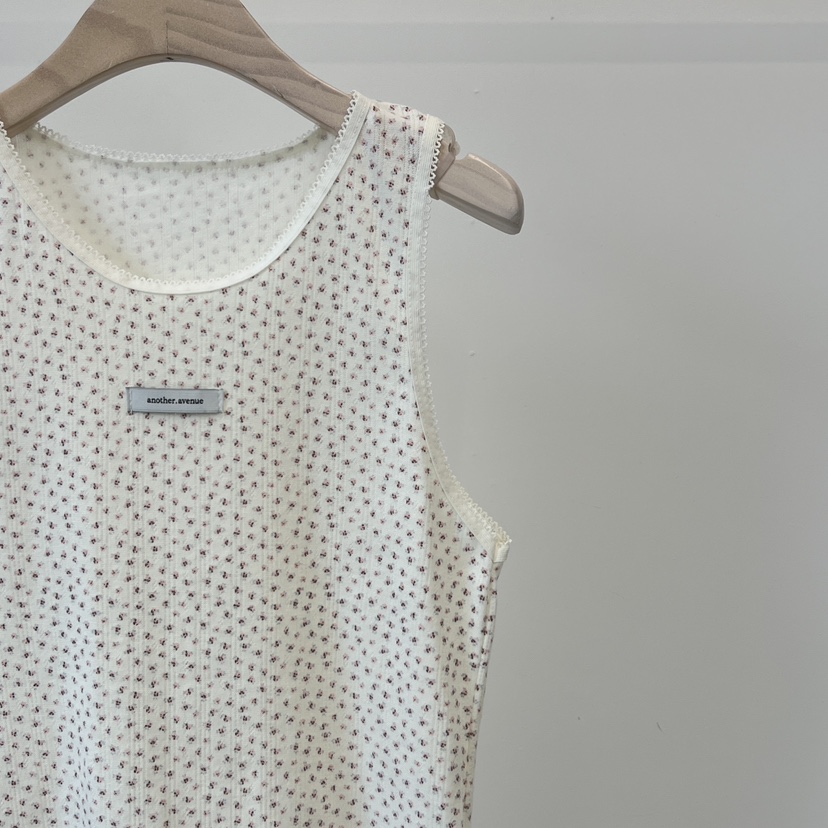 ANOTHER AVENUE東大門直郵女裝新品時尚真品熱賣吊帶背心ANOTHER AVENUE吊帶/背心