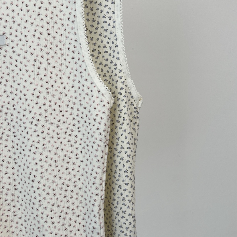 ANOTHER AVENUE東大門直郵女裝新品時尚真品熱賣吊帶背心ANOTHER AVENUE吊帶/背心