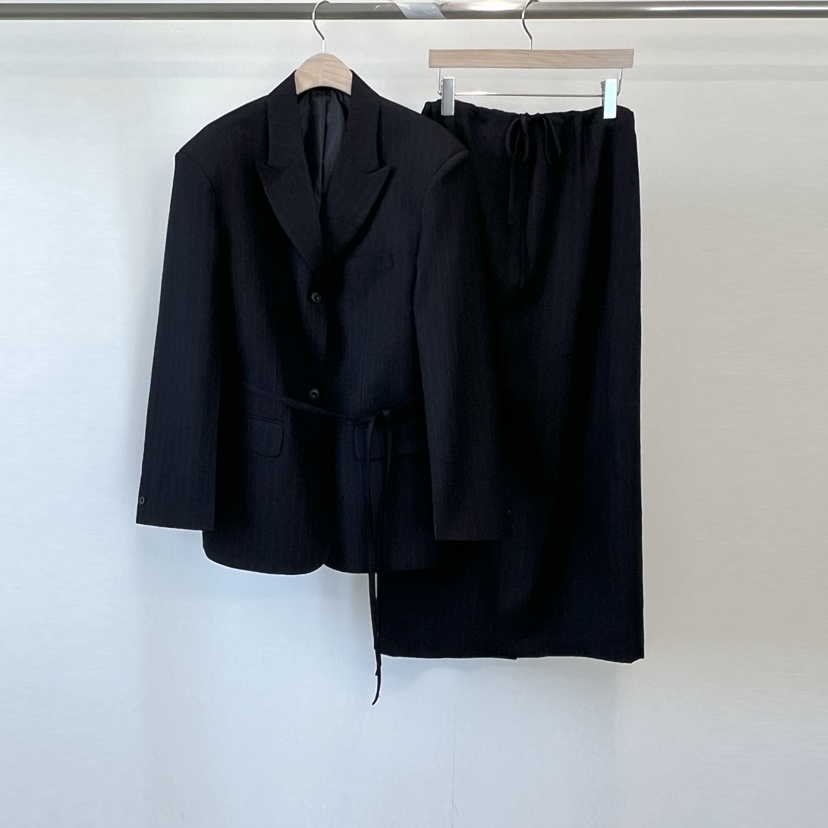 ANOTHER AVENUE東大門實拍女裝新款推薦時尚休閑職業長裙ANOTHER AVENUE長裙