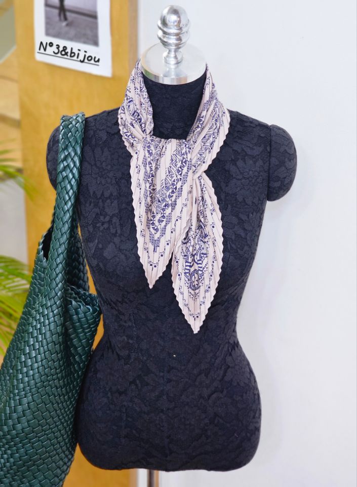 N3韓國代購女裝新款休閑時尚人氣熱賣真品推薦圍巾披肩褶皺N3圍巾/披肩