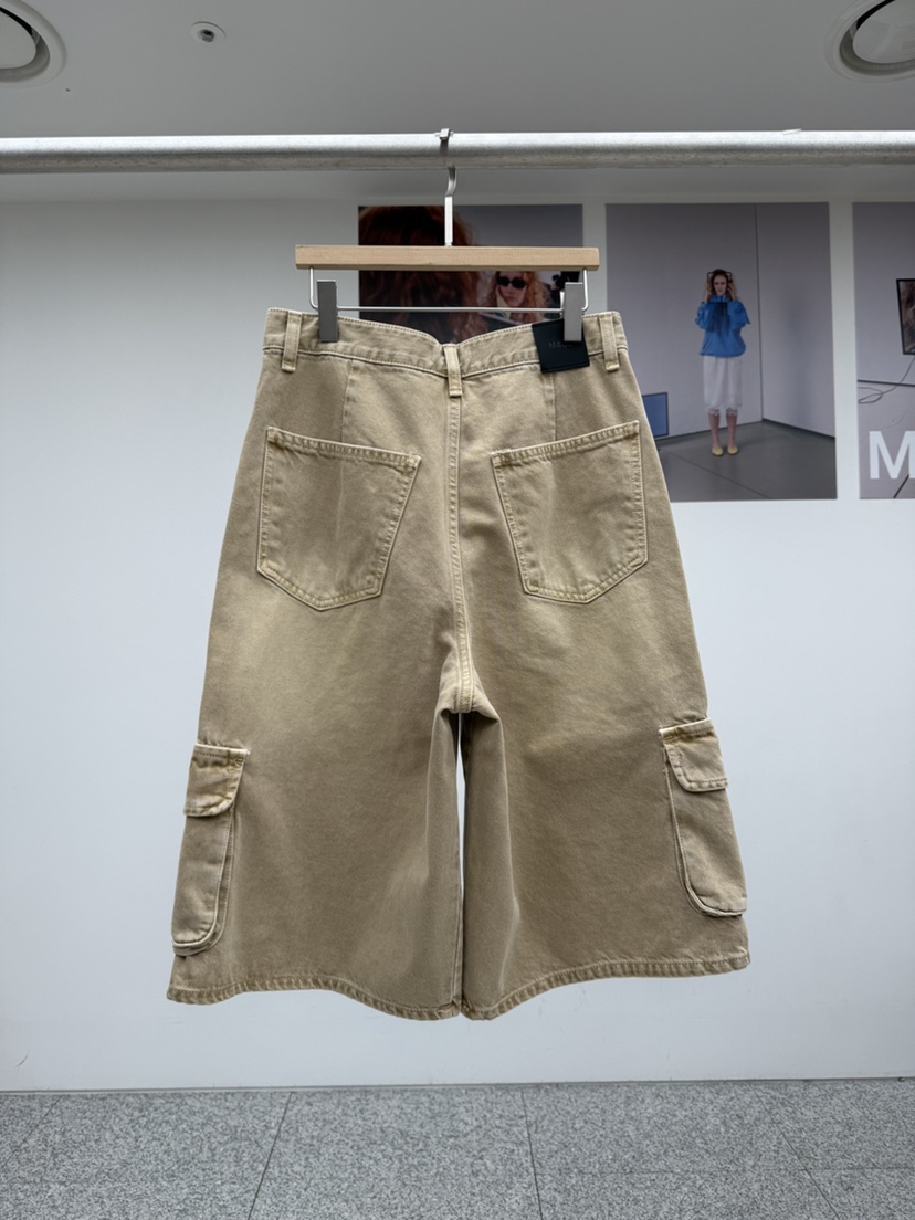 MADE-P韓國代購女裝新品時尚人氣真品熱賣推薦職業26春夏短褲MADE-P短褲